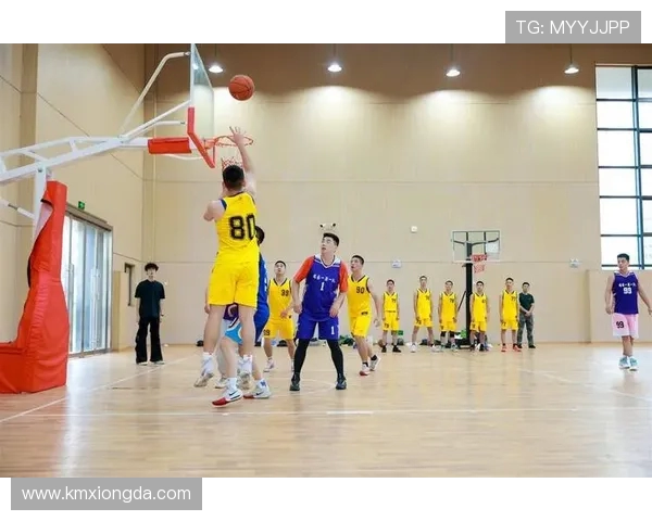 武汉篮球队的意识提升与团队凝聚力探讨 武汉篮球队的意识提升与团队凝聚力探讨