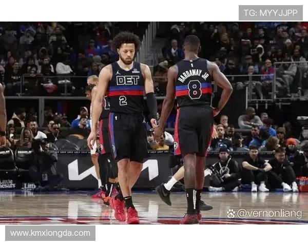 活塞对阵老鹰精彩比赛直播全程回顾与精彩瞬间分析