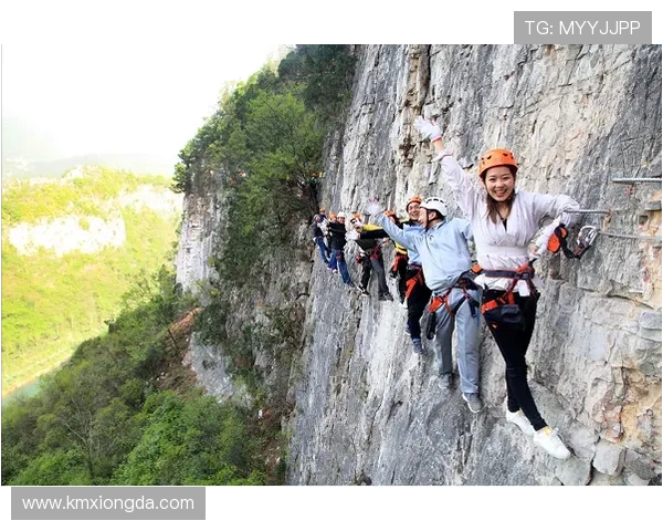 重庆攀岩队战术创新引领攀岩竞技新高峰成就辉煌表现