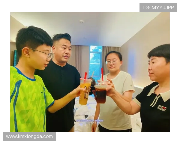 极限挑战与心灵探索：杨敏的深度对话与运动人生之旅